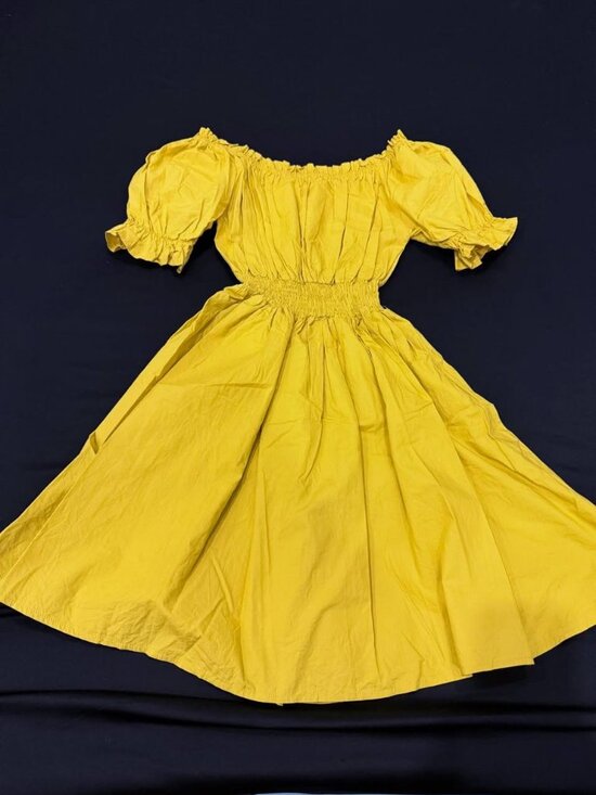 Dresses & Skirts - Yellow Puff Sleeve Midi Dress